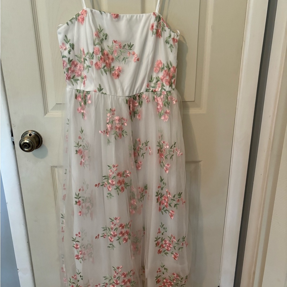 Lulu's White and Pink Floral Dress